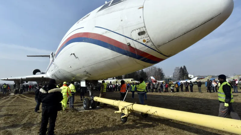 Nadšenci přetáhli „naganský expres“ na čestné místo v muzeu