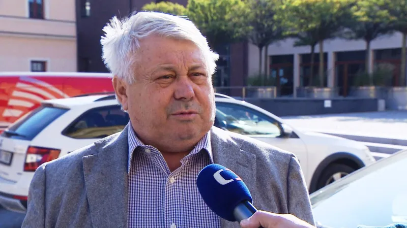 Nynější předseda představenstva CEP Josef Táborský (ČSSD)