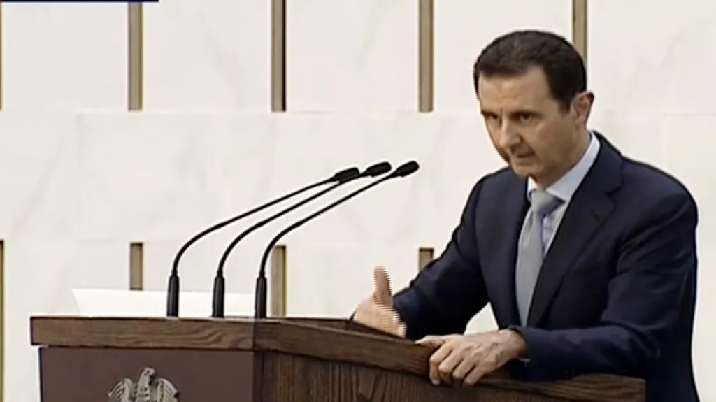 Bašár Asad ujistil, že i přes nedostatek vojáků armáda zemi ubrání