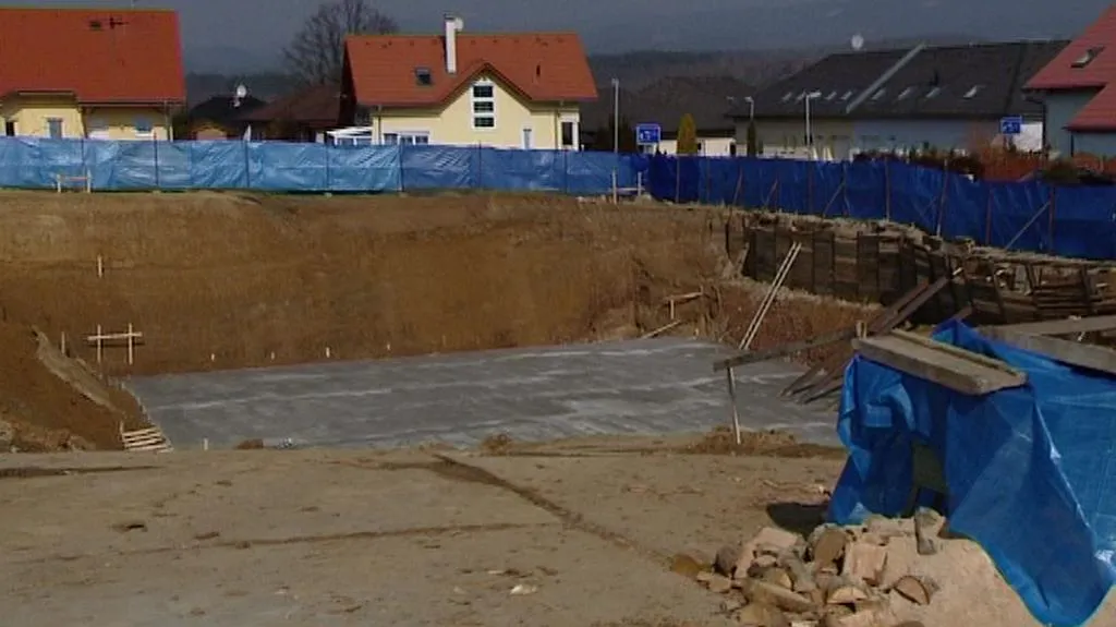 Staveniště v Jenišově