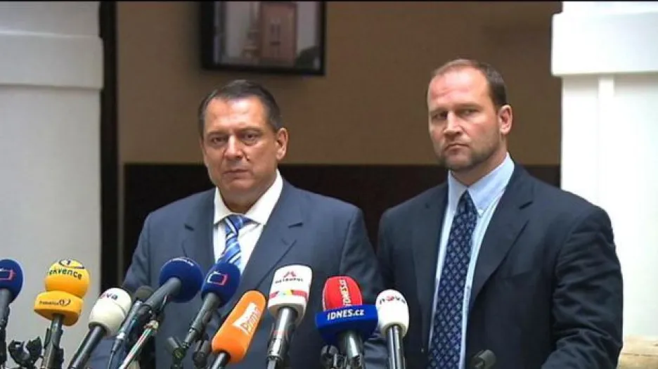 Brífink Jiřího Paroubka o vydání Davida Ratha