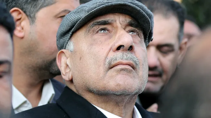 Irácký premiér Mahdí na pohřbu Solejmáního