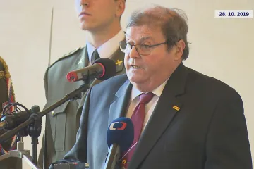 Dotace pro Vodičkův svaz znovu budí vášně. Pravice ji chce zrušit, komunisté by pak ale nepodpořili rozpočet