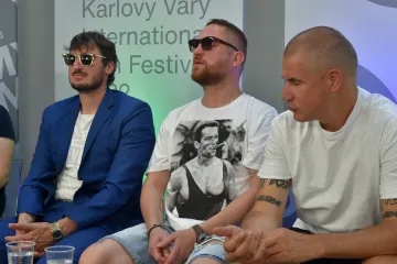 Prozradili jsme moc, ale je to dobře, tvrdí Vladimir 518 o dokumentu PSH Nekonečný příběh