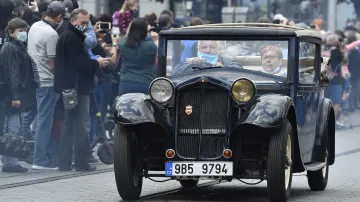 Historická auta, autobusy i vojenská vozidla pocházela ze sbírek Technického muzea v Brně