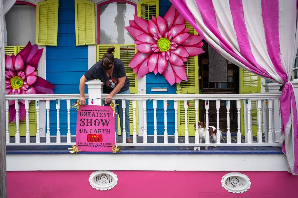 Příznivci Mardi Gras se chystají na festivalové veselí v New Orleans