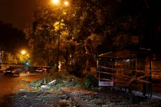 Přes Portugalsko se přehnala Leslie, zřejmě nejsilnější bouře za 150 let