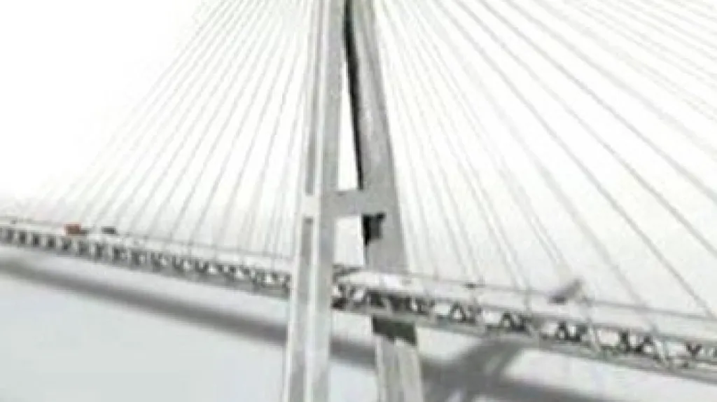Projekce nejdelšího mostu v Evropě