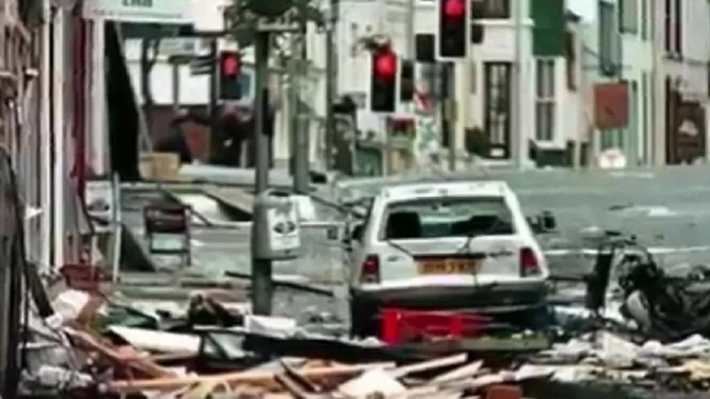 Atentát v Omaghu v roce 1998