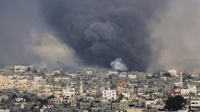 Izraelská armáda ostřeluje Gazu
