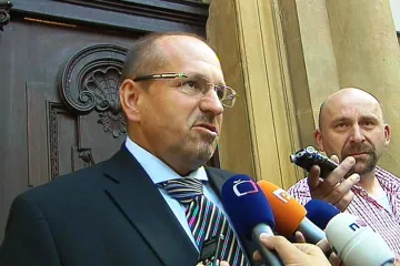 Nečas chce ovlivnit poměry ve středočeské ODS, tvrdí Fuksa