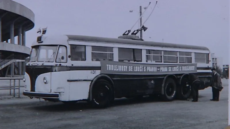 Trolejbusy se loučí s Prahou – Praha se loučí s trolejbusy
