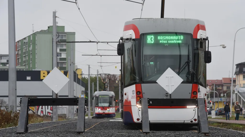V Olomouci se otevřela nová tramvajová trať na Nové Sady