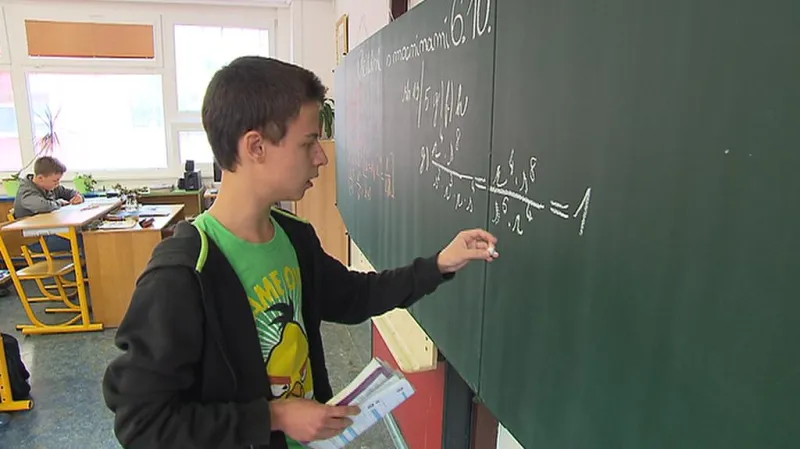 Dobšík: Odklad maturit je kompromis