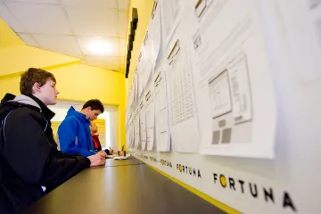 Bookmakeři vs. sázkaři aneb jak Češi sázeli na hokej