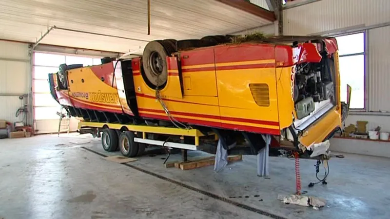 Bavorská policie prozkoumá havarovaný český autobus