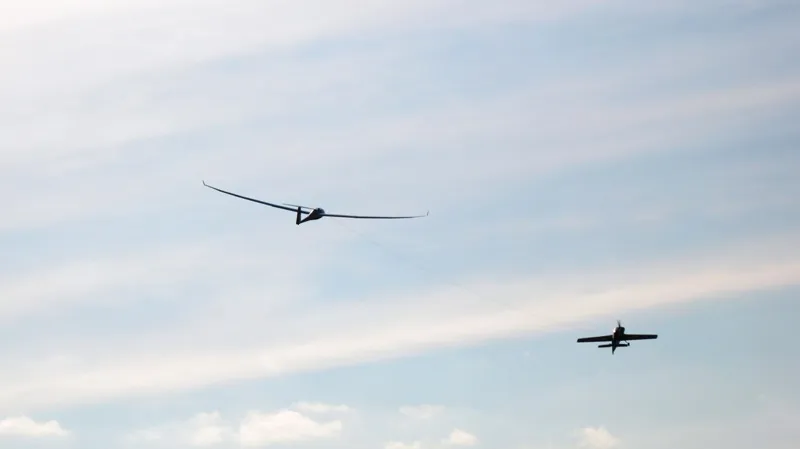 Letadla na modelářském letišti