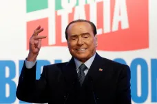 Berlusconi se pokouší o politický návrat