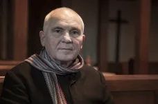 Zemřel katolický duchovní a chartista František Lízna, na svých poutích ušel tisíce kilometrů