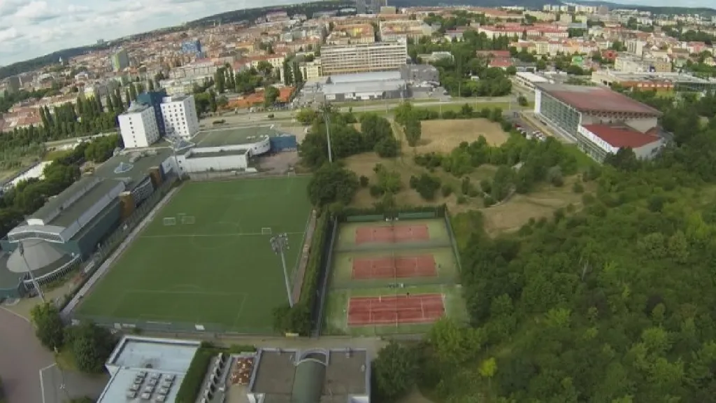 Pozemky a nemovitosti za Lužánkami
