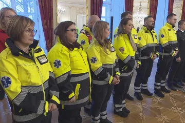 Prezident poděkoval na Hradě policistům, hasičům i záchranářům, kteří zasahovali u střelby na filozofické fakultě
