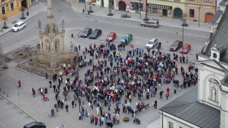 Obyvatelé Uničova mají společnou fotku ze vzduchu