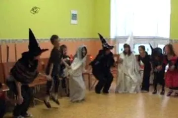 ZŠ Hroznětín oslavila halloween