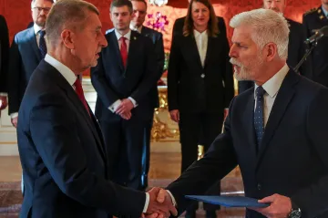 Pavel bude jednat s Babišem o rozpočtu i o aktuální bezpečnostní situaci