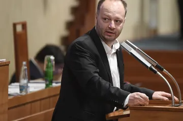 Státní zástupce odmítl Mynářovo trestní oznámení na Lásku v kauze kancléřových kontaktů se soudci