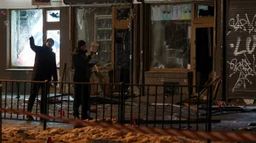 Následky explozí ve Lvově