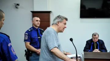 Lékař Jaroslav Barták vypovídá u libereckého soudu