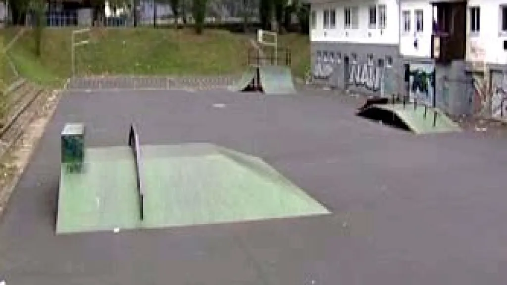 Skejtpark v Chebu