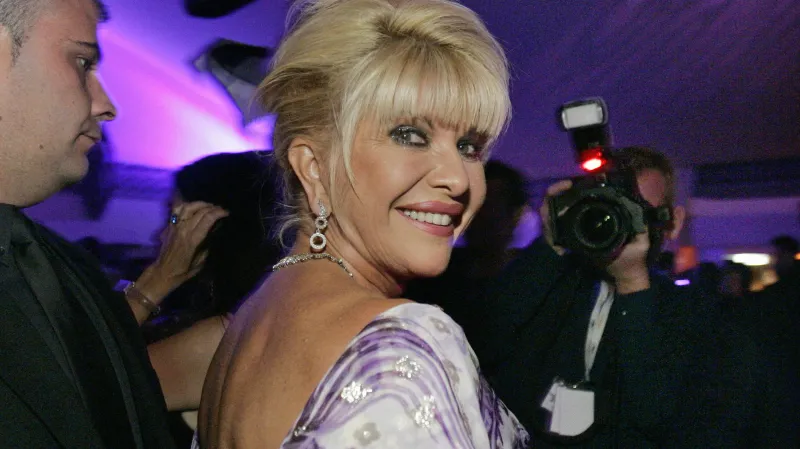 Ivana Trumpová v roce 2006 na festivalu v Cannes