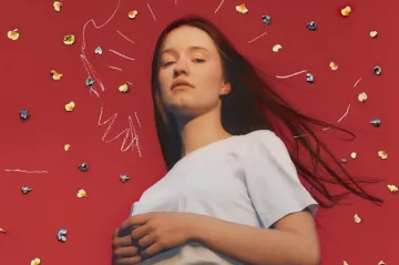 Recenze: Facka, kterou chcete dostat. Sigrid se debut vážně povedl