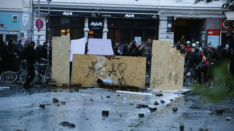 Protesty v ulicích Hamburku