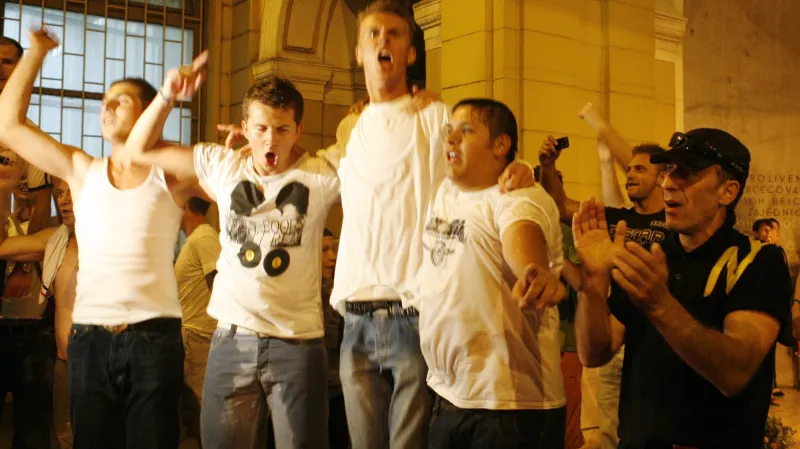 Sarajevo slaví zatčení Karadžiče