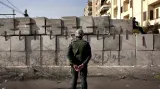 Egyptský voják na stráži před prezidentským palácem