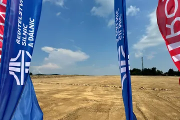 Začala stavba posledního úseku jihočeské D3 u Nažidel