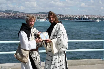 Dokument oživí příběh Cyrila a Metoděje. Světce zobrazuje v moderním světě