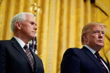 Spolupracovat při vyšetřování Trumpa odmítl i viceprezident Pence