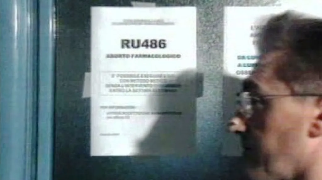 Itálie schválila potratovou pilulku