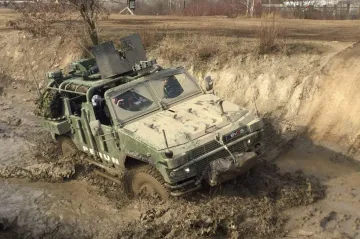 Velitel NATO v Evropě: ČR má solidní plán, jak zvýšit výdaje na obranu 