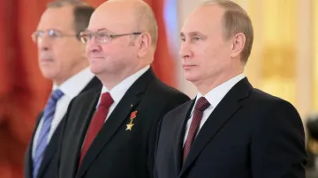 Sergej Lavrov, Vladimír Remek a Vladimir Putin