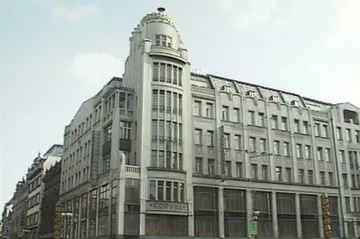 30 let zpět: Palác Koruna procházel komplexní rekonstrukcí