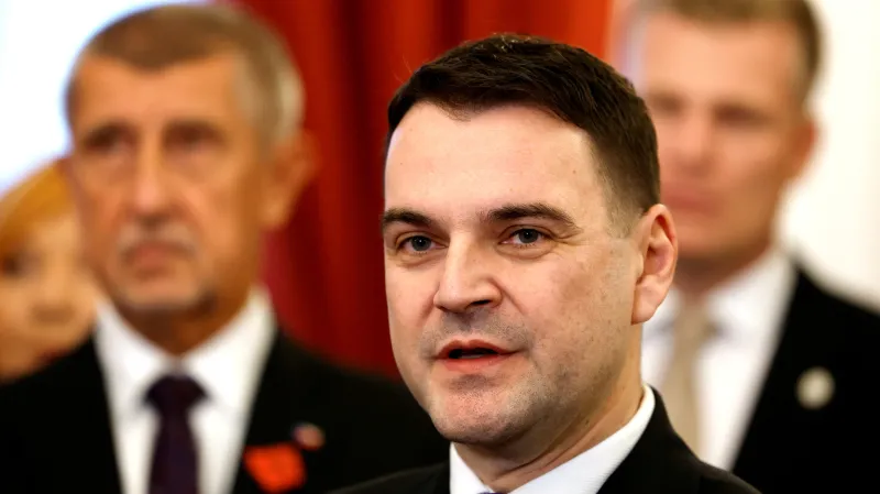 Ministr zahraničních věcí Petr Macinka (Motoristé)