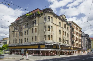 Část prvorepublikové Ostravice-Textilie má nového majitele. Bude z ní hotel