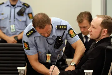 Masový vrah Breivik dostal 21 let - víc nešlo