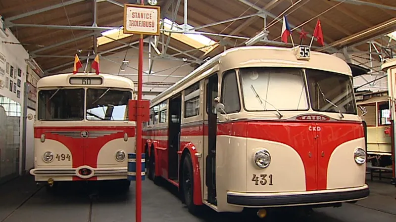 Trolejbusy Škoda 8Tr a Tatra T-400