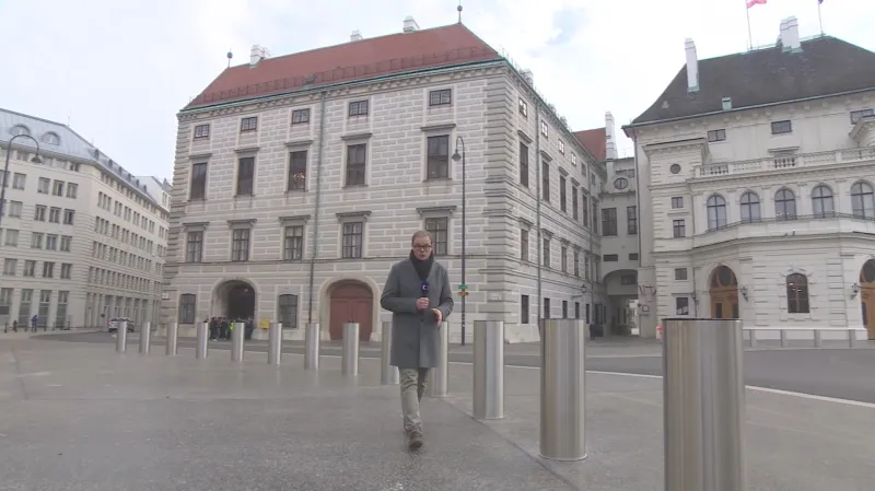 Bezpečnostní sloupky před vídeňským kancléřstvím