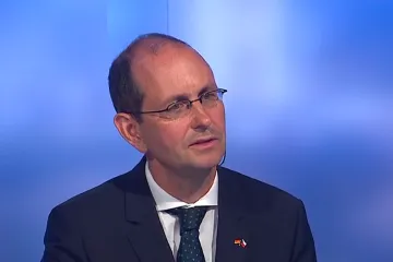 Německý velvyslanec v Česku k záplavám: Konkrétní pomoc zatím není potřeba, solidarity si vážíme